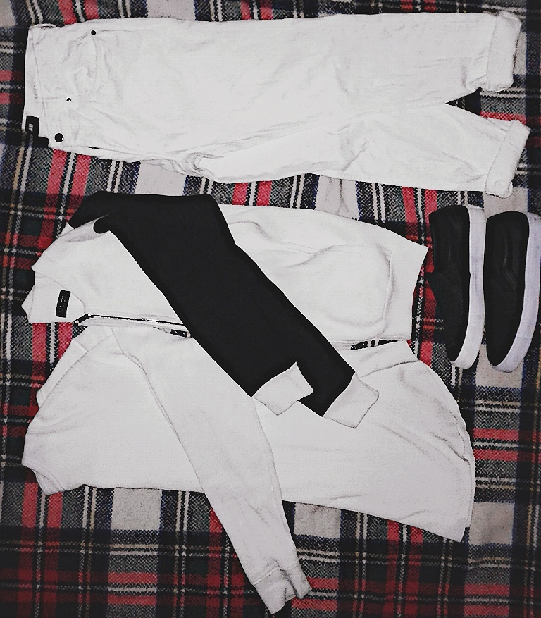 @joffrey_official's snapchat picture for zara